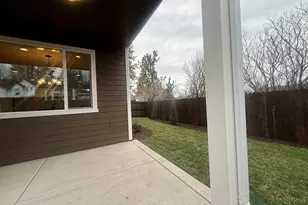 61429 SE Daybreak Ct, Bend, OR 97702 - Photo 19
