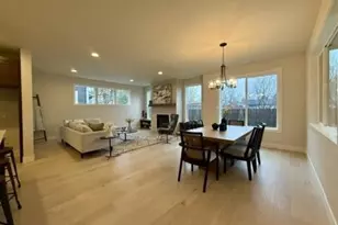 61429 SE Daybreak Ct, Bend, OR 97702 - Photo 9