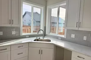 21428 SE Krakatoa Ct, Bend, OR 97702 - Photo 5