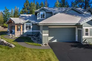 19442 Chip Shot Ln, Bend, OR 97702 - Photo 7