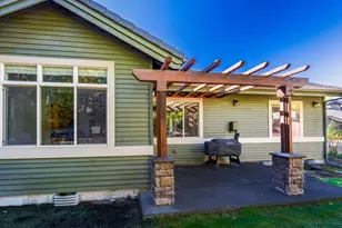 19442 Chip Shot Ln, Bend, OR 97702 - Photo 41