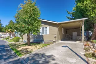 206 NW Creekside Dr, Grants Pass, OR 97526 - Photo 29