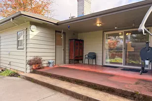 571 NW Wade Street NW, Estacada, OR 97023 - Photo 13