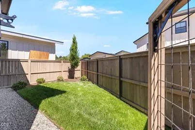 391 Clinton Street, Ashland, OR 97520 - Photo 37