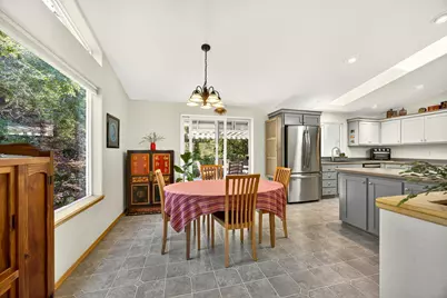 250 Cambridge Drive, Grants Pass, OR 97526 - Photo 5