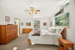 250 Cambridge Dr, Grants Pass, OR 97526 - Photo 9