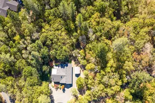 250 Cambridge Dr, Grants Pass, OR 97526 - Photo 29