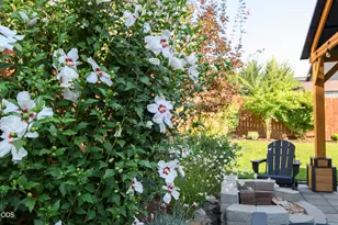 2745 SW 32nd St, Redmond, OR 97756 - Photo 31