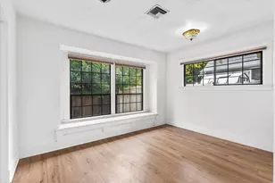 94 N 3rd St, Ashland, OR 97520 - Photo 17