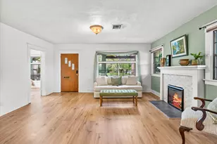 94 N 3rd St, Ashland, OR 97520 - Photo 5