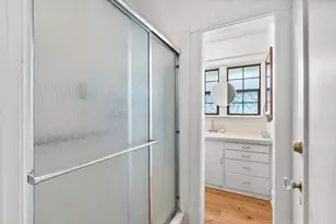 94 N 3rd St, Ashland, OR 97520 - Photo 15