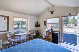 8859 Split Rail Rd, La Pine, OR 97739 - Photo 5