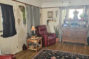 1435 Worden Ave, Klamath Falls, OR 97601 - Photo 5