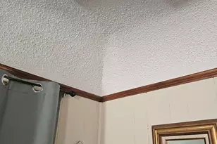 1435 Worden Ave, Klamath Falls, OR 97601 - Photo 7