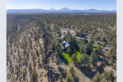 18495 Crawford Trail, Sisters, OR 97759 - Photo 3