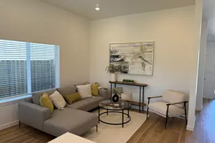 590 NE Arnold St, Madras, OR 97741 - Photo 5