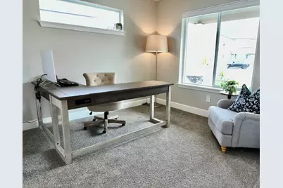 3395 NW 11th Court, Redmond, OR 97756 - Photo 11