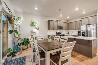 16672 Pine Creek Drive, La Pine, OR 97739 - Photo 9