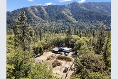 4980 Foothill Boulevard, Grants Pass, OR 97526 - Photo 1