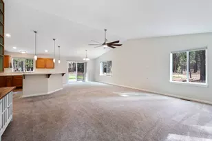 60026 Turquoise Rd, Bend, OR 97702 - Photo 5