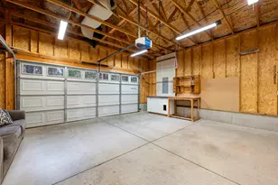 60026 Turquoise Rd, Bend, OR 97702 - Photo 25