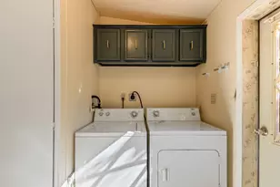 64100 N Hwy 97, Bend, OR 97701 - Photo 17