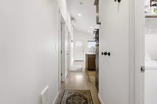 3246 NW 9th St, Redmond, OR 97756 - Photo 13