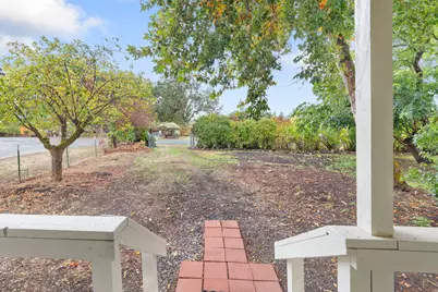 335 Tavis Drive, Merlin, OR 97532 - Photo 23