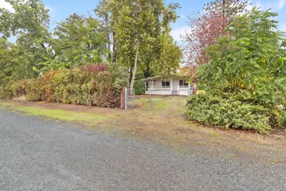 335 Tavis Drive, Merlin, OR 97532 - Photo 25