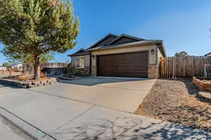 7540 Rocio Dr, White City, OR 97503 - Photo 1