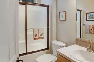 19580 SW Century Dr, Bend, OR 97702 - Photo 25