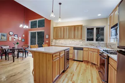 19580 SW Century Drive, Bend, OR 97702 - Photo 13