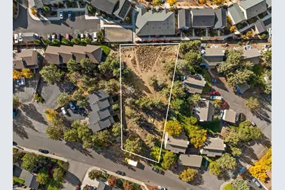 2101 NE Holliday Avenue, Bend, OR 97701 - Photo 7