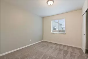 3204 Northeast Spring Creek Place, Bend, OR 97701 - Photo 13