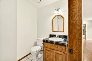 1876 Inglewood Dr, Medford, OR 97504 - Photo 23