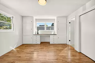 610 J St, Medford, OR 97501 - Photo 29