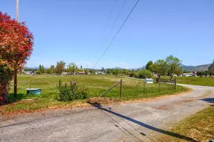 3313 Redwood Ave, Grants Pass, OR 97527 - Photo 49