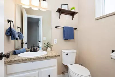 1461 Johnson Street, Medford, OR 97504 - Photo 11