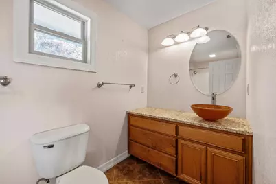 2050 Auburn Street, Klamath Falls, OR 97601 - Photo 15