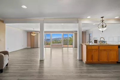 2050 Auburn Street, Klamath Falls, OR 97601 - Photo 3