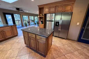 12330 E Evans Creek Rd, Rogue River, OR 97537 - Photo 33