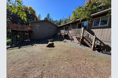 12330 E Evans Creek Road, Rogue River, OR 97537 - Photo 9