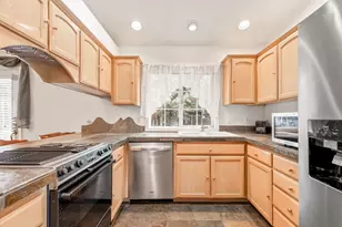 2987 NE Oakley Ct, Bend, OR 97701 - Photo 5