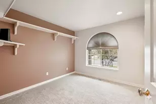 2987 NE Oakley Ct, Bend, OR 97701 - Photo 11