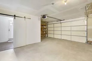 1950 NW Ivy Pl, Redmond, OR 97756 - Photo 31