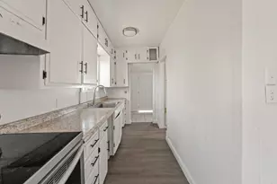 1049 Beatty St, Medford, OR 97501 - Photo 11