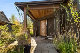 61354 Triple Knot Rd, Bend, OR 97702 - Photo 5