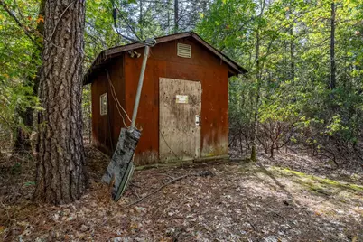 305 Floyd Lane, Cave Junction, OR 97523 - Photo 1