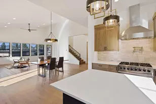 62667 NW Ember Pl, Bend, OR 97703 - Photo 9