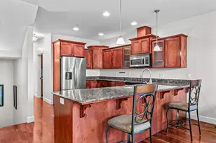 440 N 4th St, Jacksonville, OR 97530 - Photo 9